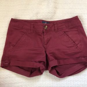 American Eagle maroon shorts